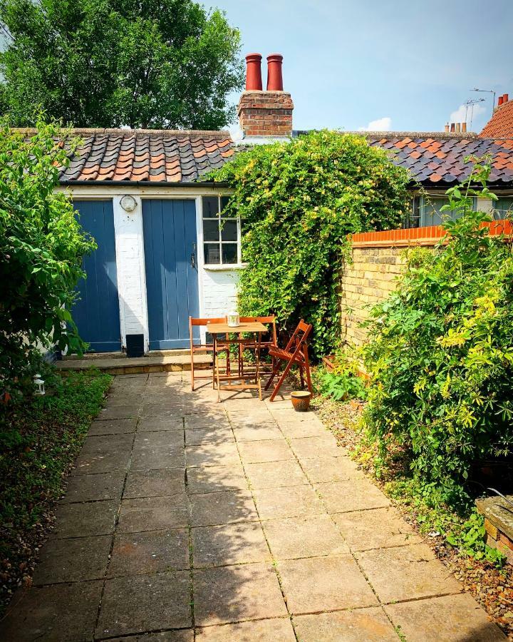 Sweet & Cosy 10 Bridewell Cottage With Parking Available Upon Request Bury St. Edmunds 外观 照片